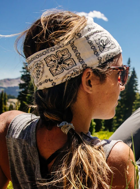 CoolNet UV+ Buff Original Alexandra Nicole Freshwater Gamefish 7 CoolNet UV+ Buff Original Alexandra Nicole Freshwater Gamefish - Image 5