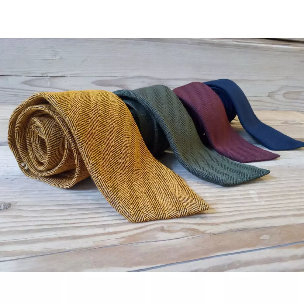 Farlows Wool/Silk Herringbone Tie 4 Farlows Wool/Silk Herringbone Tie - Image 2